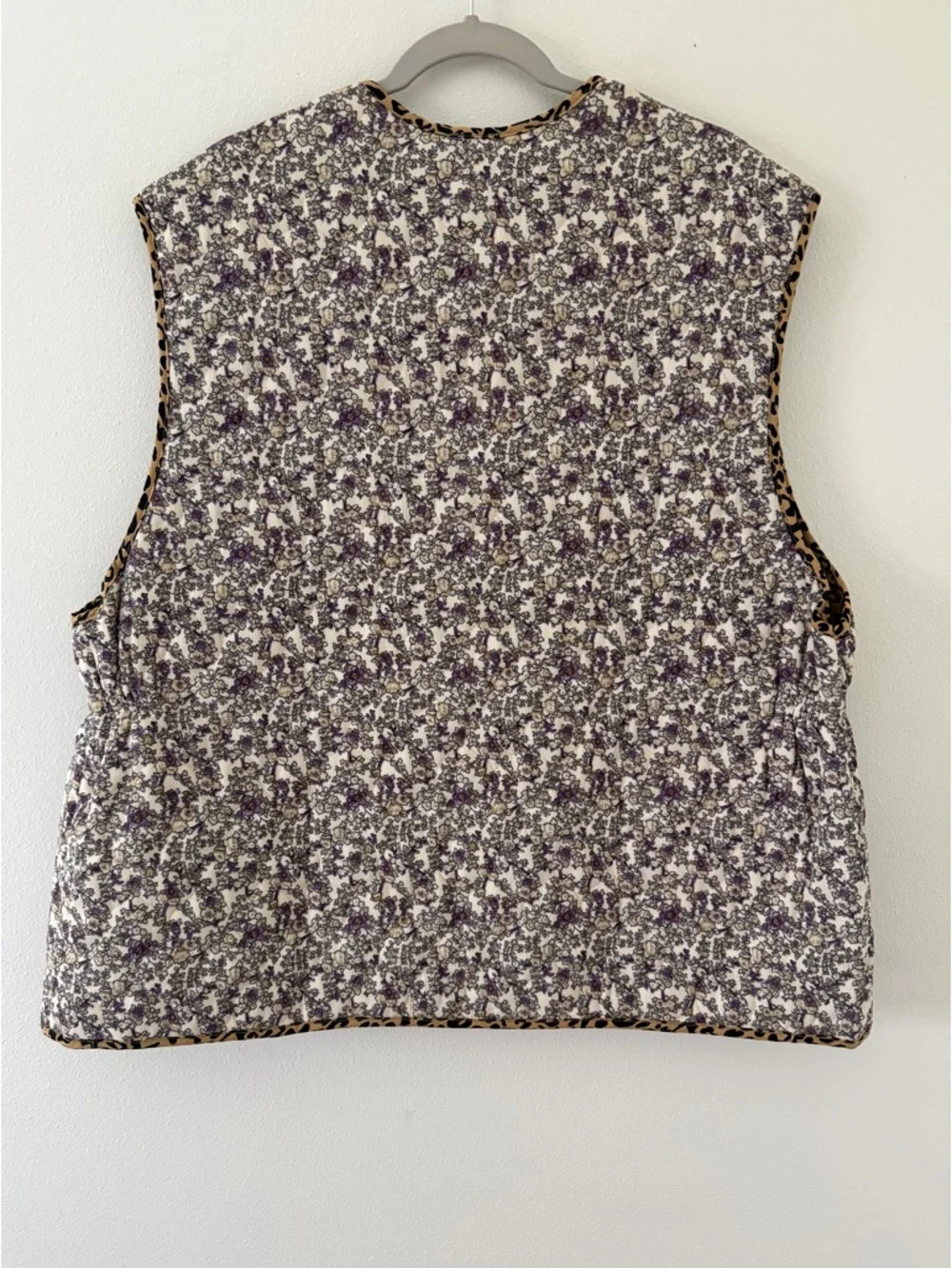 NWT-POL Floral Courdory Quilted Cheetah Oversized Vest Size small / medium - Picture 2 of 9